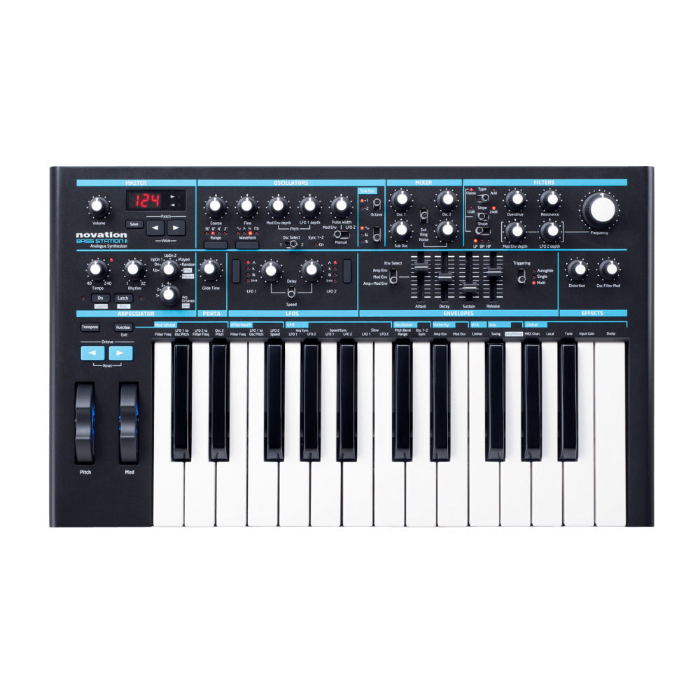 Novation Bass Station II Analog Mono-Synth with Knox Gear 4-Port USB 3.0 Hub