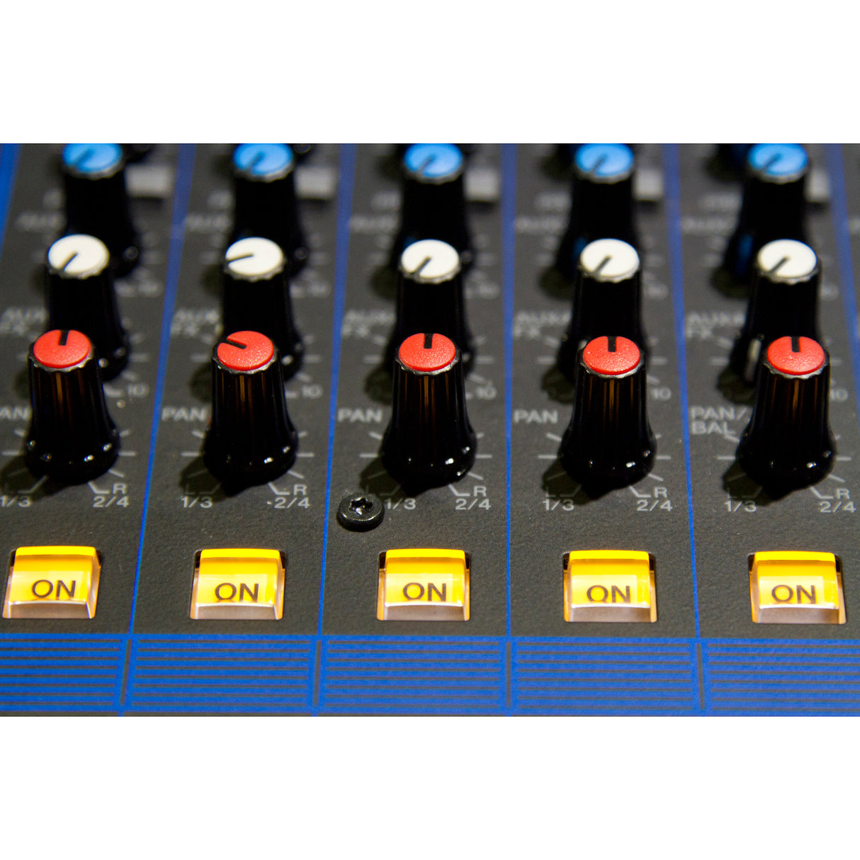 Yamaha MG12XU 12-Input 4-Bus Mixer with Effects