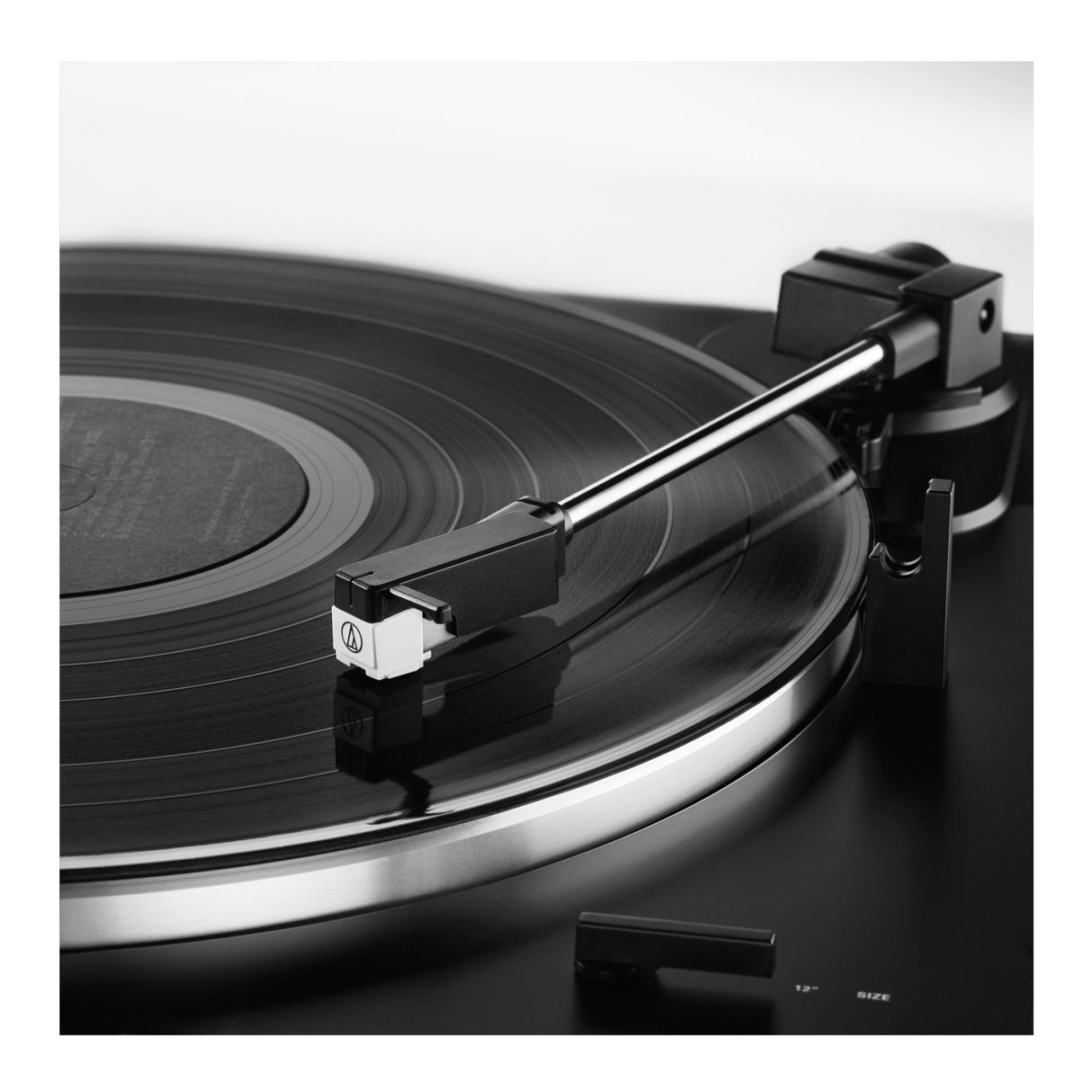 Audio-Technica Two-Speed Stereo Turntable with Bluetooth and USB (Black)