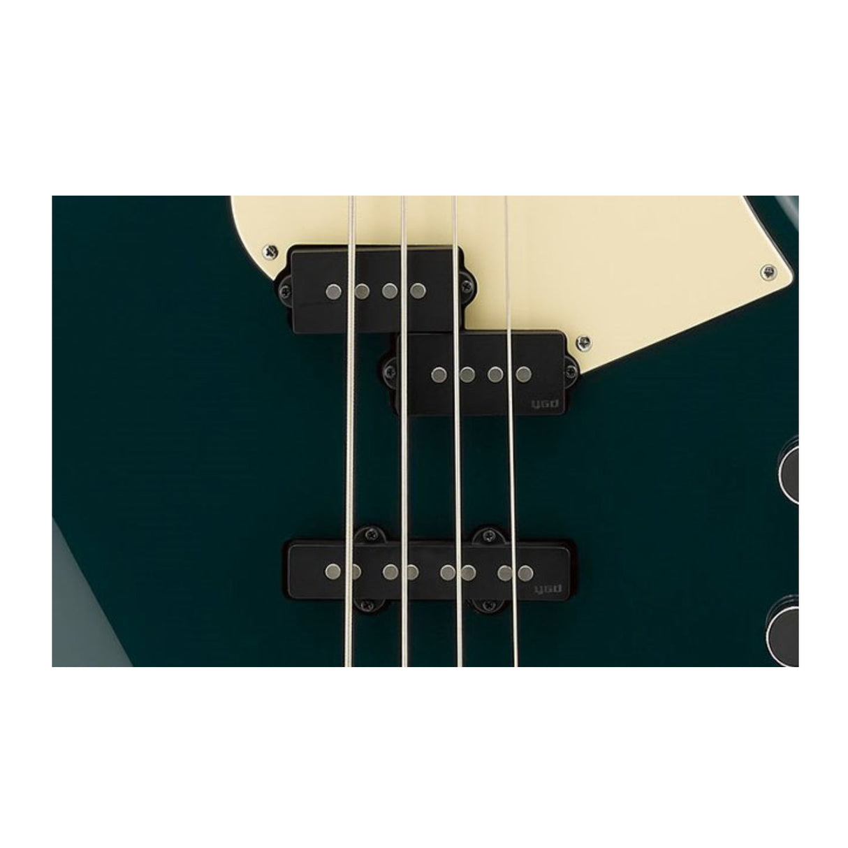 Yamaha BB435 BB400 Series 5-String Bass Guitar (Double Cutaway, Teal Blue)