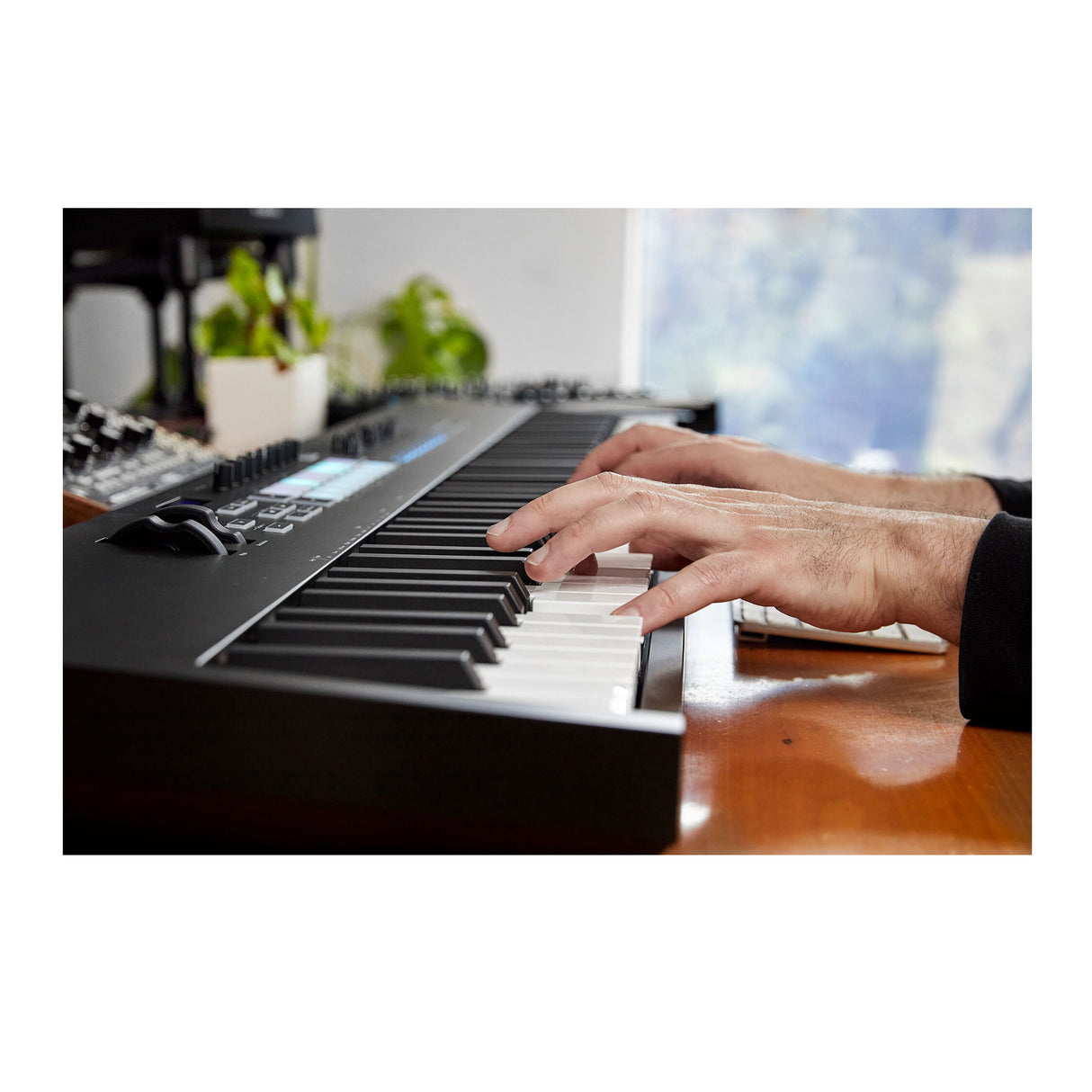 Novation Launchkey MK3 88-Key USB MIDI Ableton Keyboard Controller