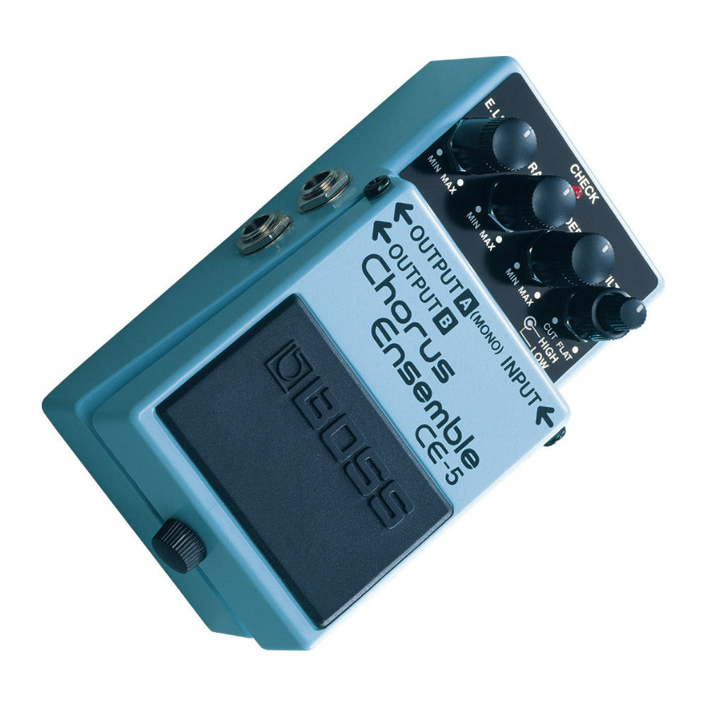 BOSS CE-5 Stereo Chorus Ensemble Compact Pedal for Any Kind of Chorus Effect (Open Box)