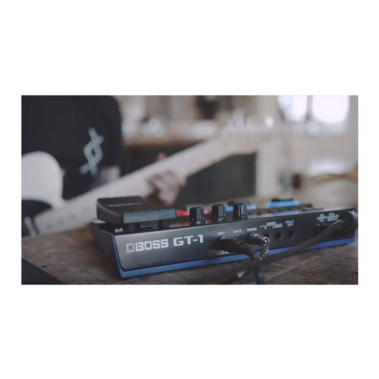BOSS GT-1 Guitar Multi-Effects Pedal with Easy Patch Selection, and Tone Studio