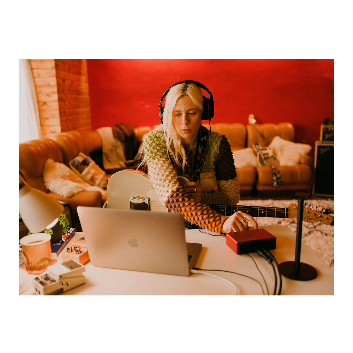 Focusrite Scarlett Solo 4th Gen USB Audio Interface with Scarlett Mic Pre