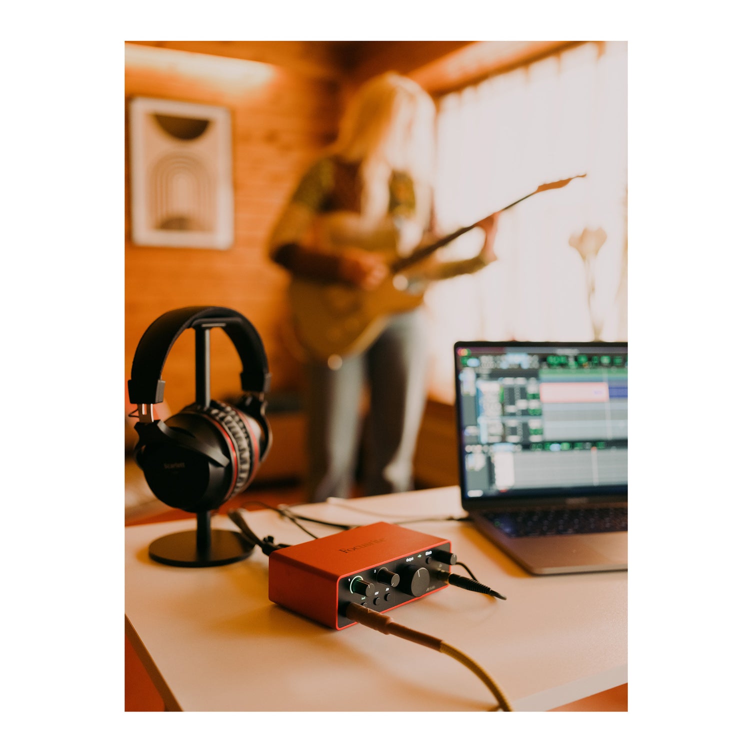 Focusrite Scarlett Solo Studio 4th Gen USB Audio Interface with Scarlett Mic Pre