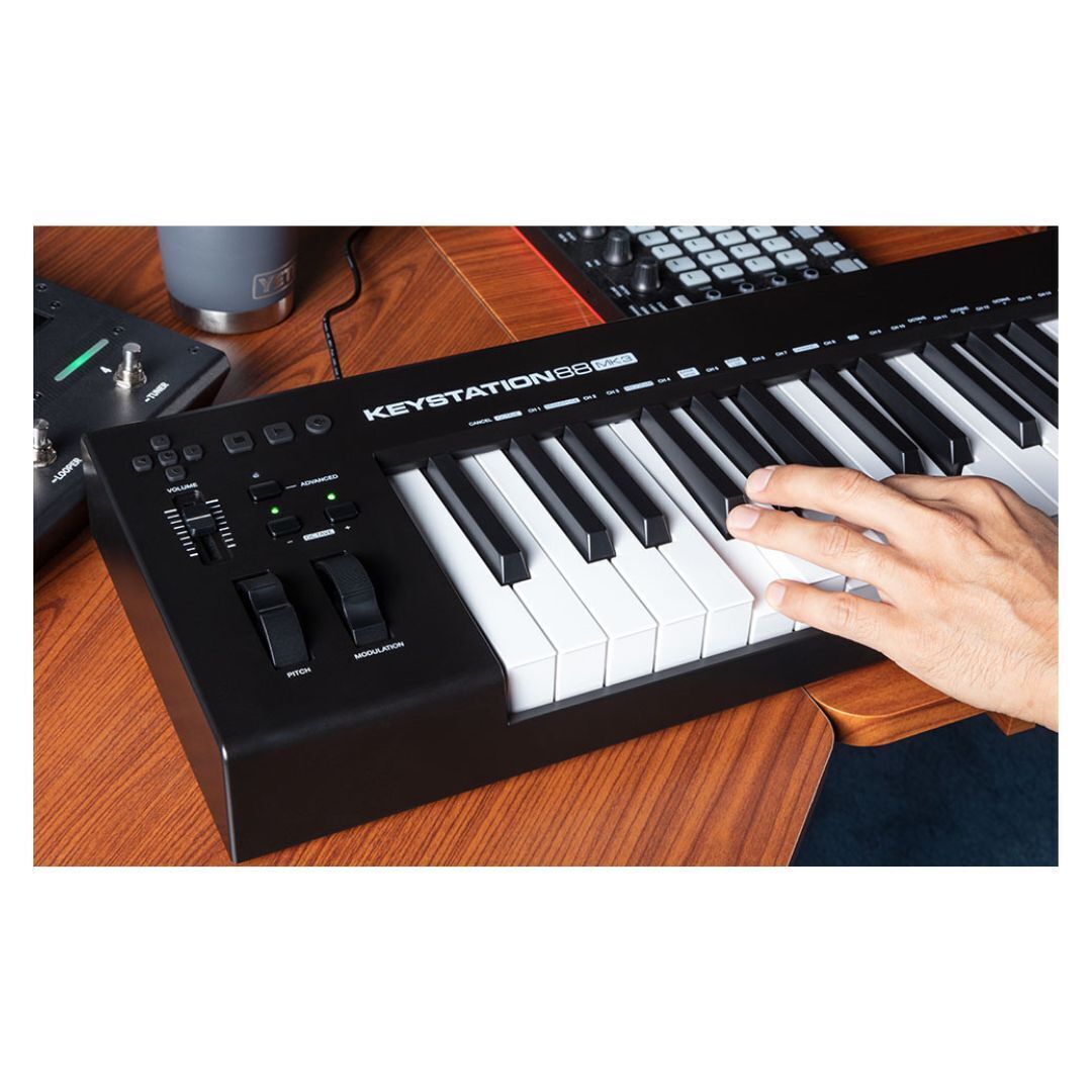 M-Audio Keystation 88 MK3 88-Key Keyboard Controller