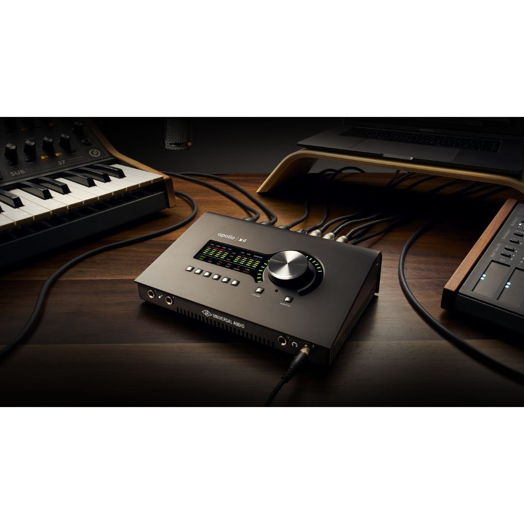 Universal Audio APX4-HE Apollo x4 Recording Interface Heritage Edition Bundle