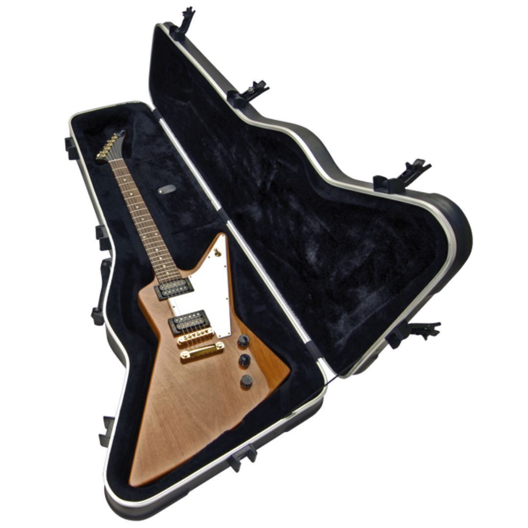 SKB 1SKB-63 Explorer/Firebird Type Hardshell - TSA Latch, Over-Molded Handle