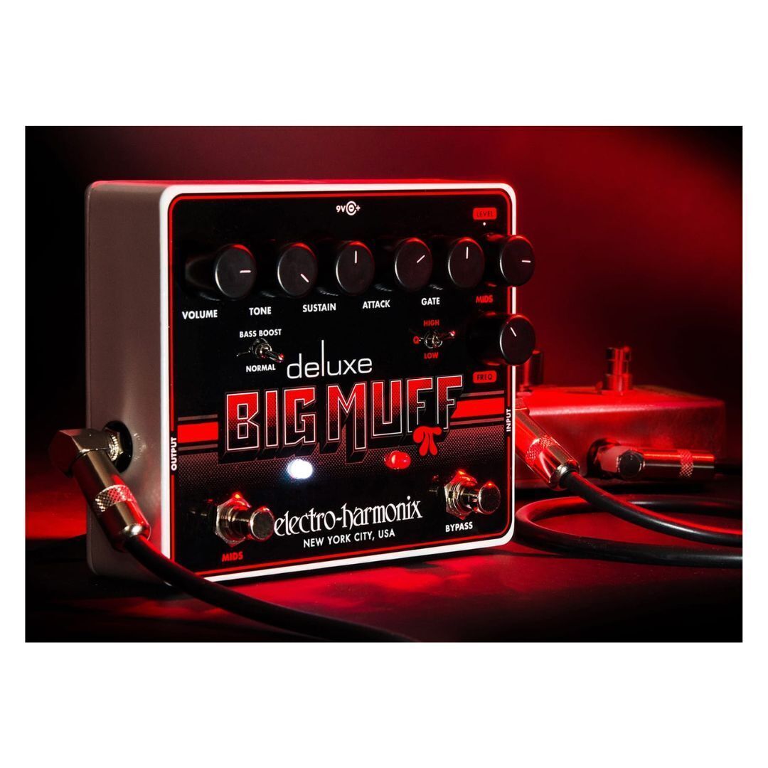 Electro-Harmonix Deluxe Big Muff Pi Fuzz Pedal