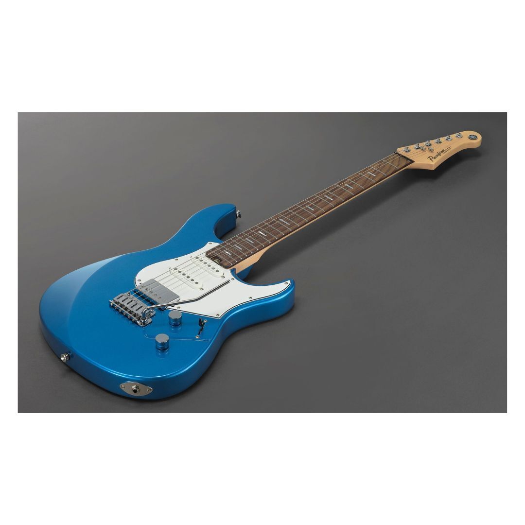 Yamaha Pacifica Standard Plus 6-String Solid-Body Electric Guitar (Sparkle Blue)