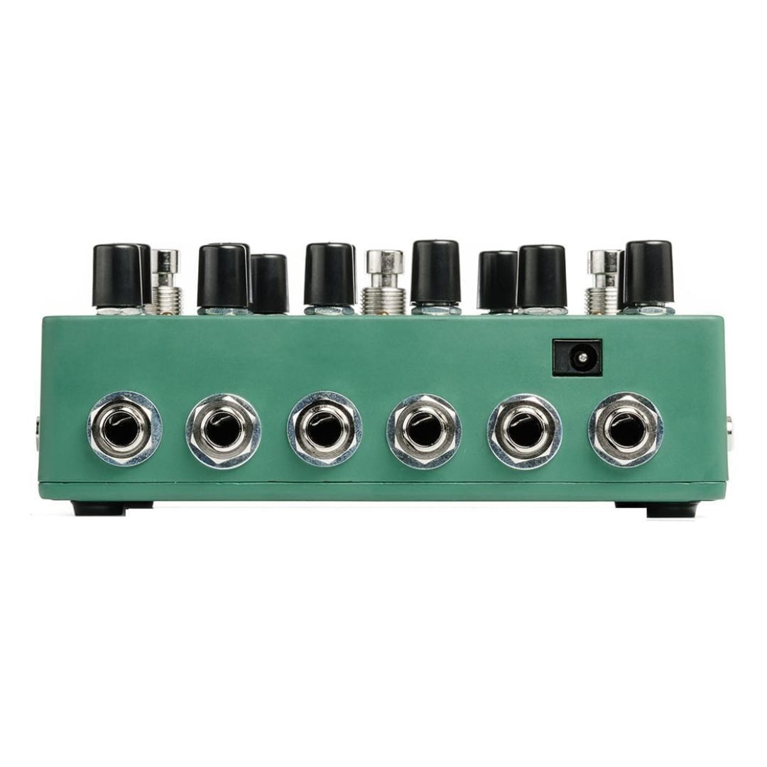 Electro-Harmonix Tri Parallel Mixer Effects Loop Mixer/Switcher Pedal (Open Box)