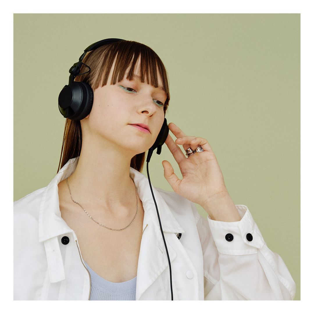 Pioneer DJ HDJ-CX Professional Closed-Back On-Ear DJ Headphones (Black)