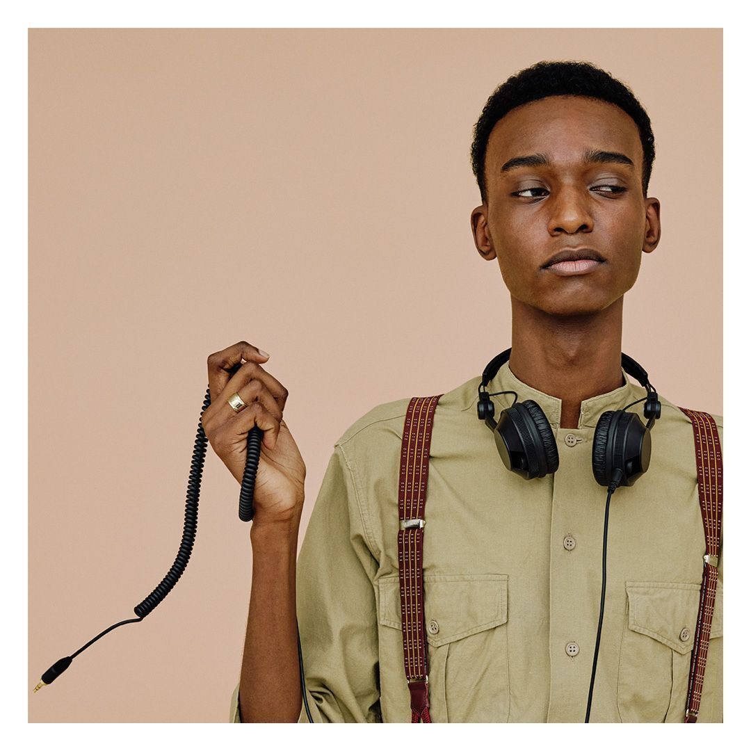 Pioneer DJ HDJ-CX Professional Closed-Back On-Ear DJ Headphones (Black)