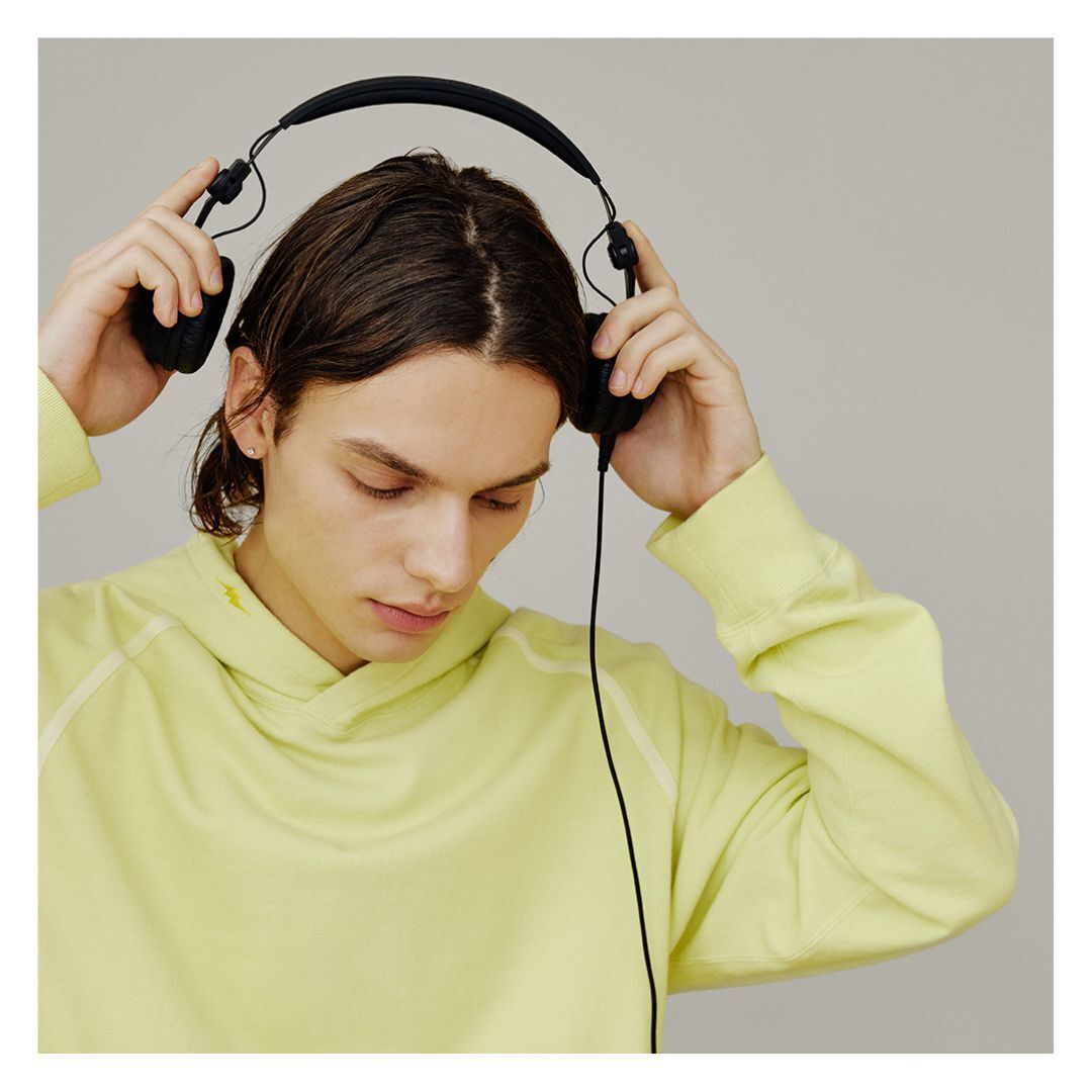 Pioneer DJ HDJ-CX Professional Closed-Back On-Ear DJ Headphones (Black)