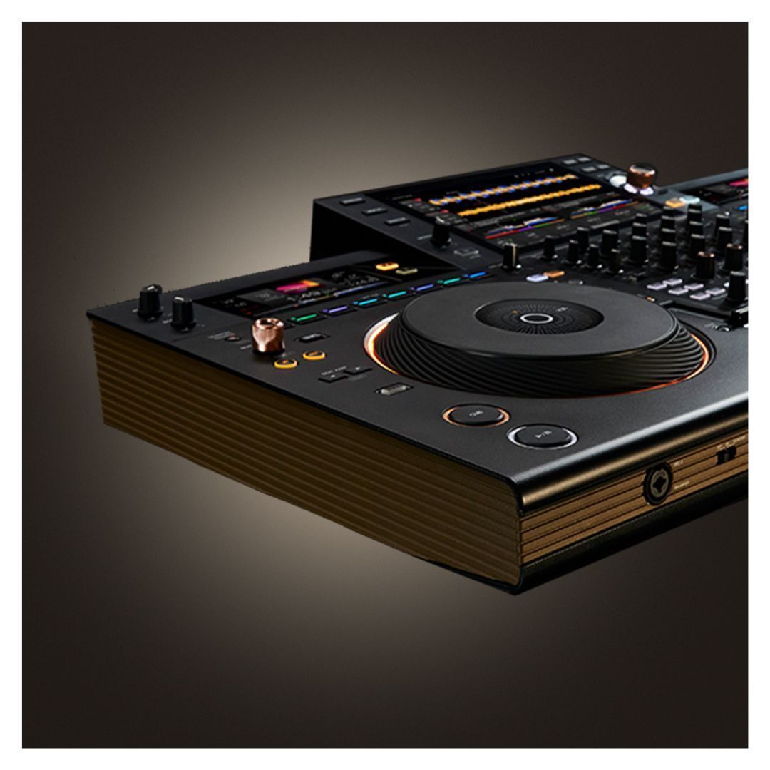 Pioneer DJ OPUS-QUAD 4 Deck/4-Channel DJ System for Rekordbox and Serato DJ