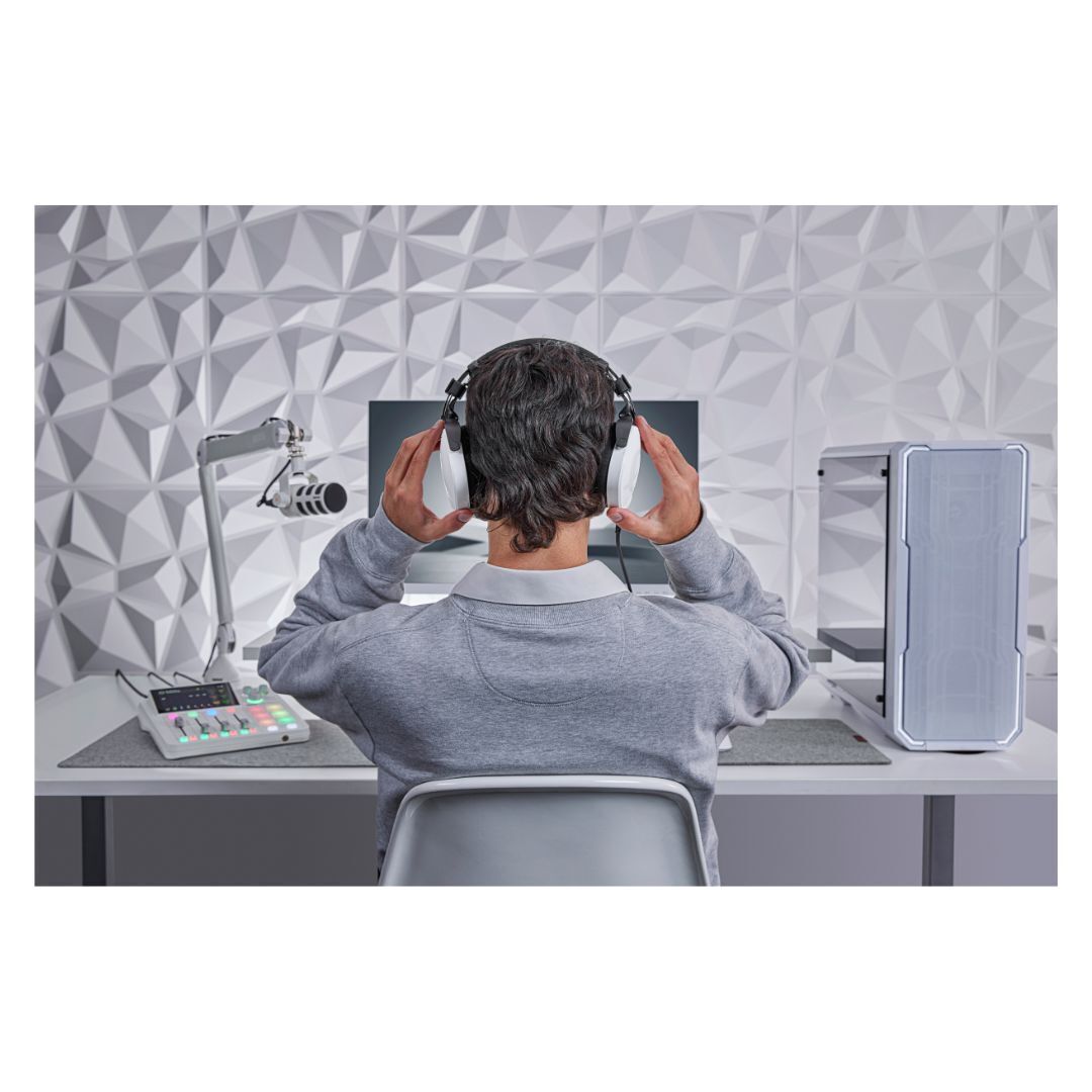Rode NTH100W Professional Over-Ear Headphones (White)
