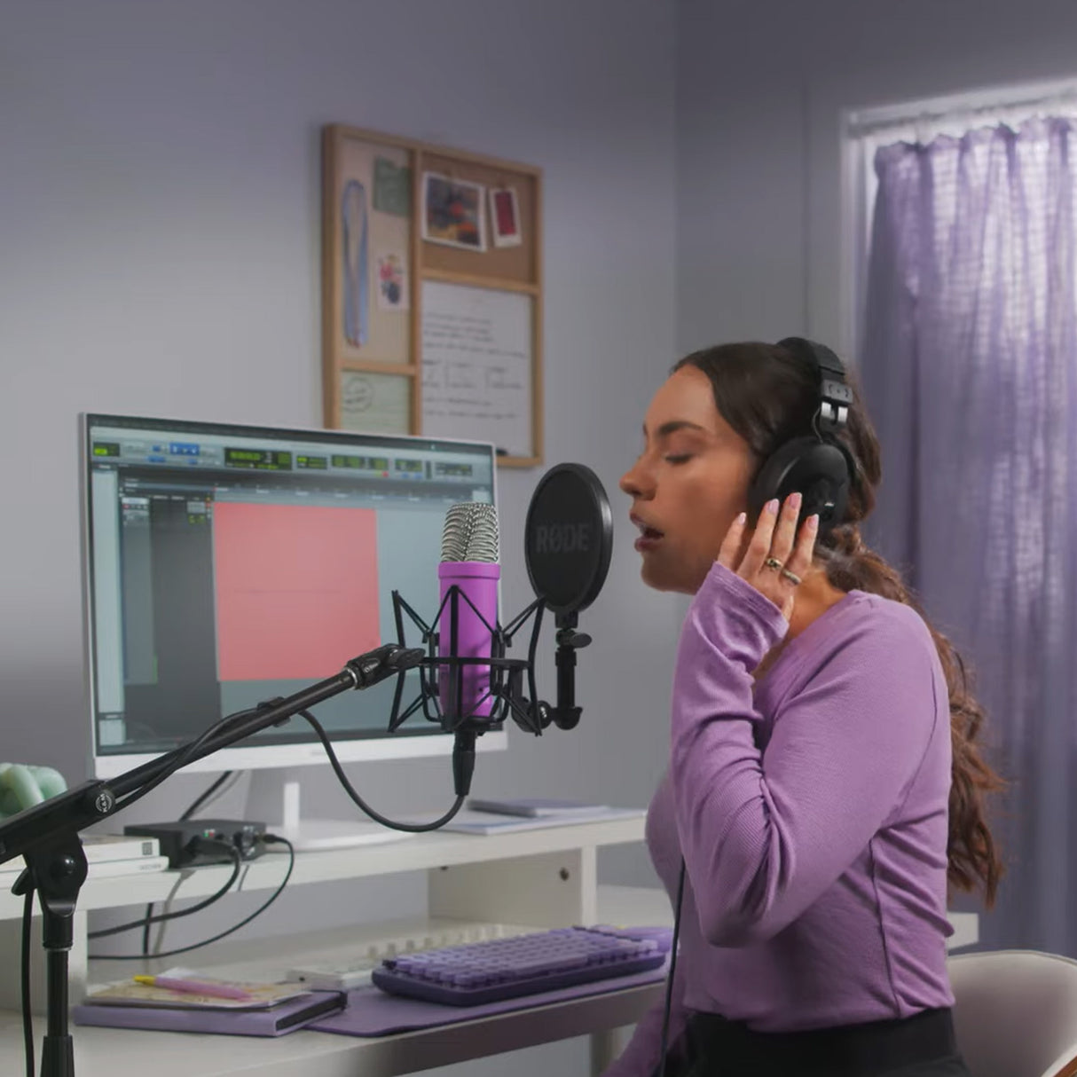 Rode NT1 Signature Series Studio Condenser Microphone (Purple)