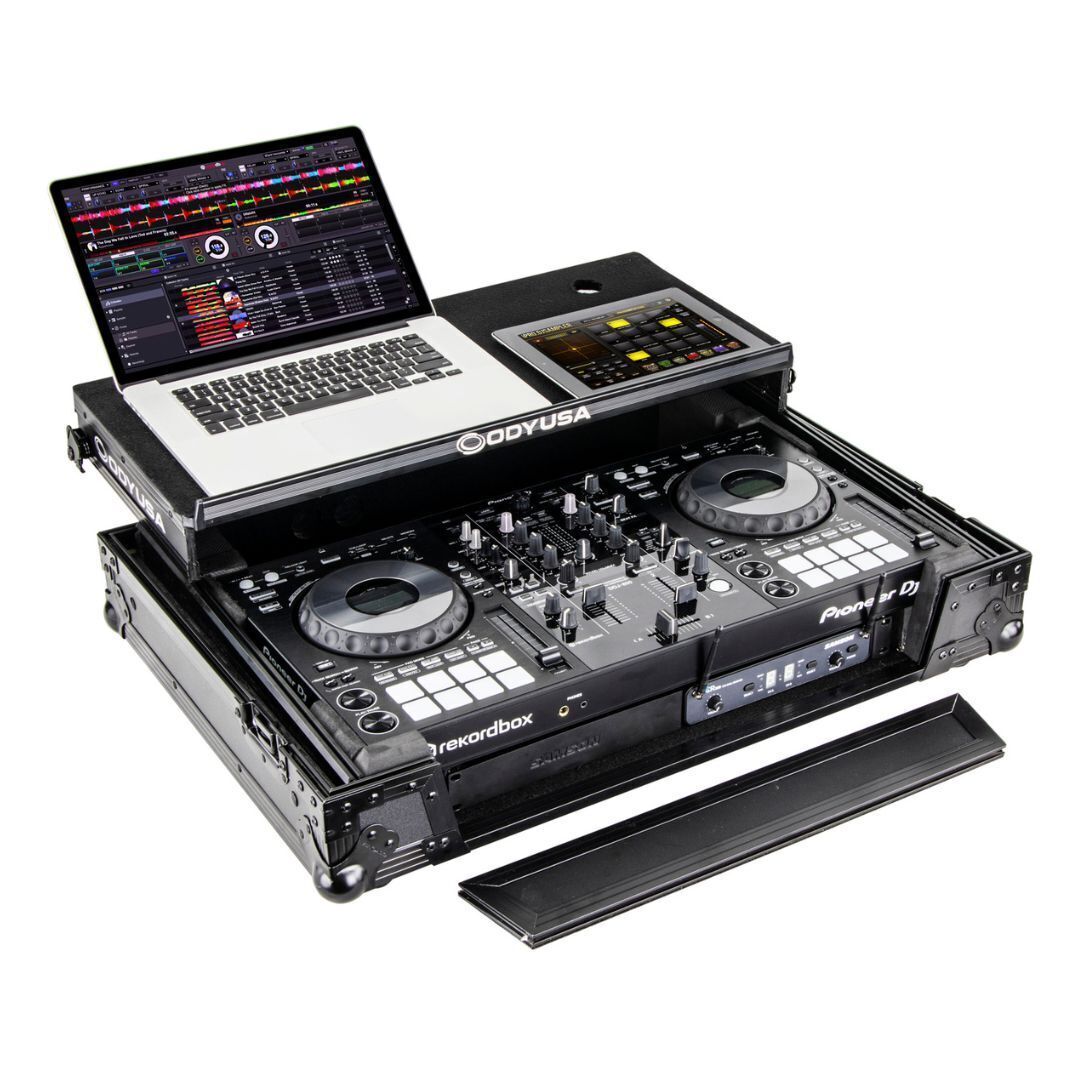 Odyssey Black Pioneer DDJ-800 Flight Case with Bottom 1U Rack Space and Platform