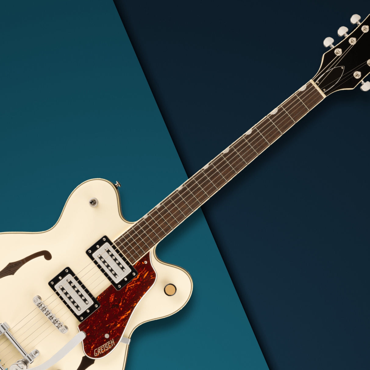 Gretsch G2622T Streamliner Center Block Double-Cut Electric Guitar (White)