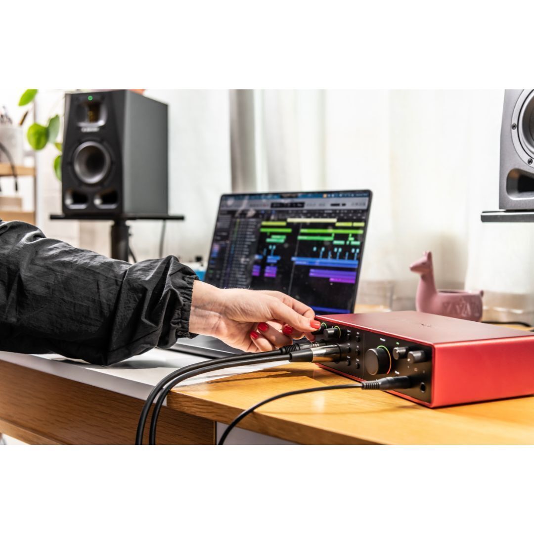 Focusrite Scarlett 16i16 4G (4th Generation) 16-in, 16-out USB Audio Interface