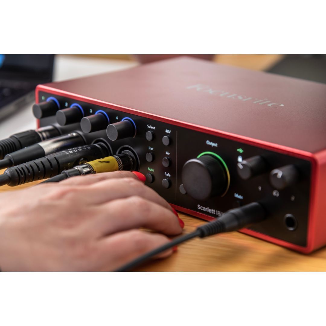 Focusrite Scarlett 18i16 4G (4th Generation) 18-in, 16-out USB Audio Interface