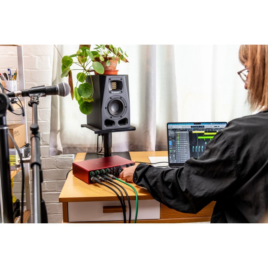 Focusrite Scarlett 18i16 4G (4th Generation) 18-in, 16-out USB Audio Interface