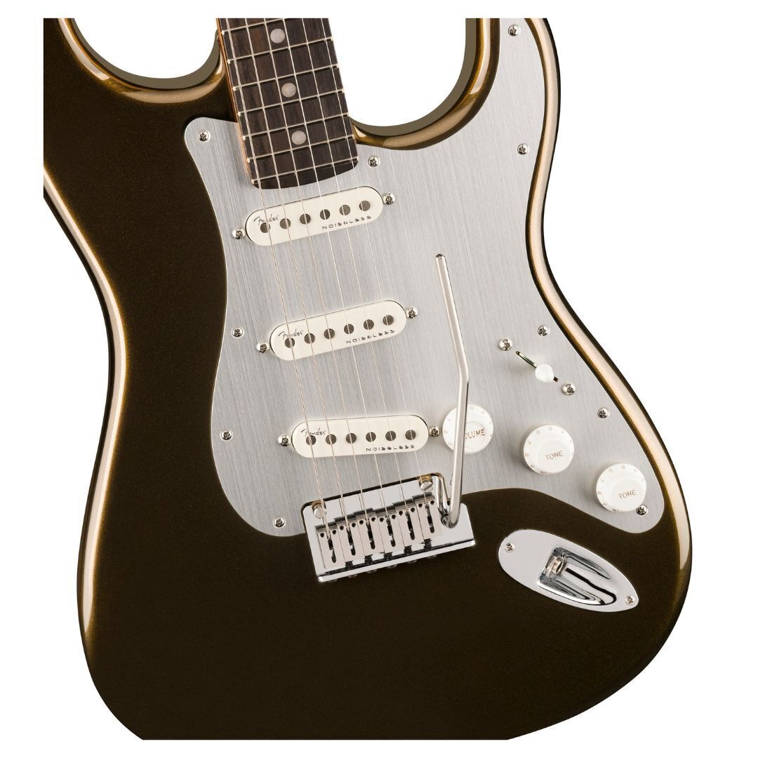 Fender American Ultra II Stratocaster, Ebony Fingerboard, Texas Tea