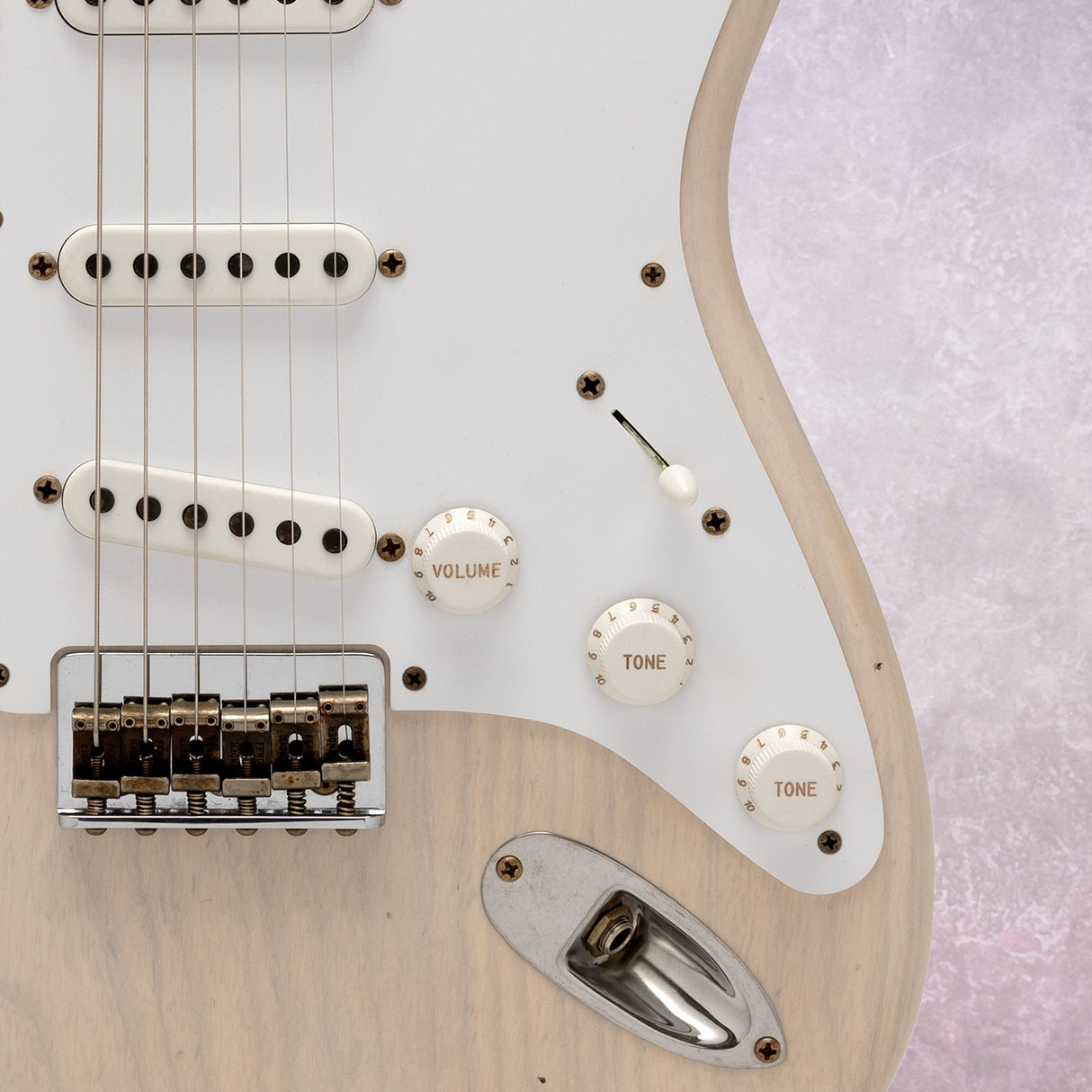 Fender Ltd. Ed. 1954 Hardtail Stratocaster, Journeyman Relic, Aged White Blonde