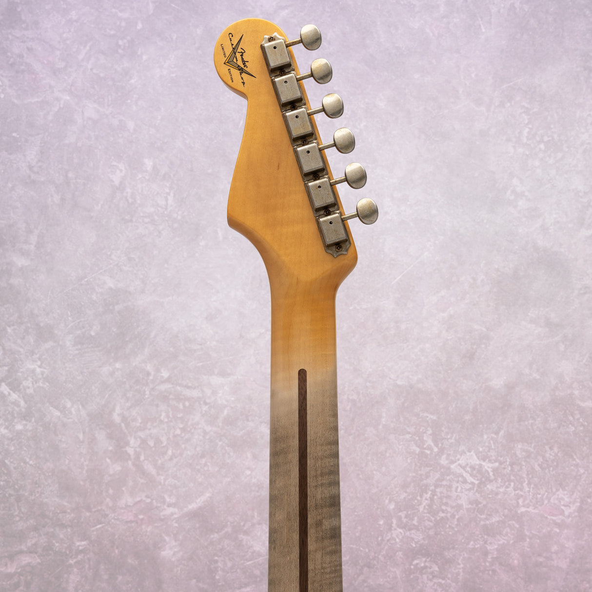 Fender Ltd. Ed. 1954 Hardtail Stratocaster, Journeyman Relic, Aged White Blonde