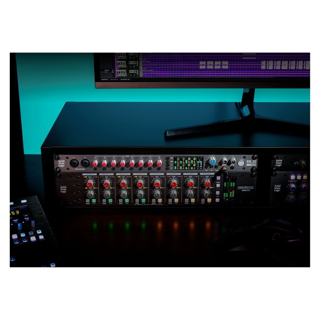 Solid State Logic SSL 18 26-in/28-out, 32-bit/192 kHz USB-C audio interface