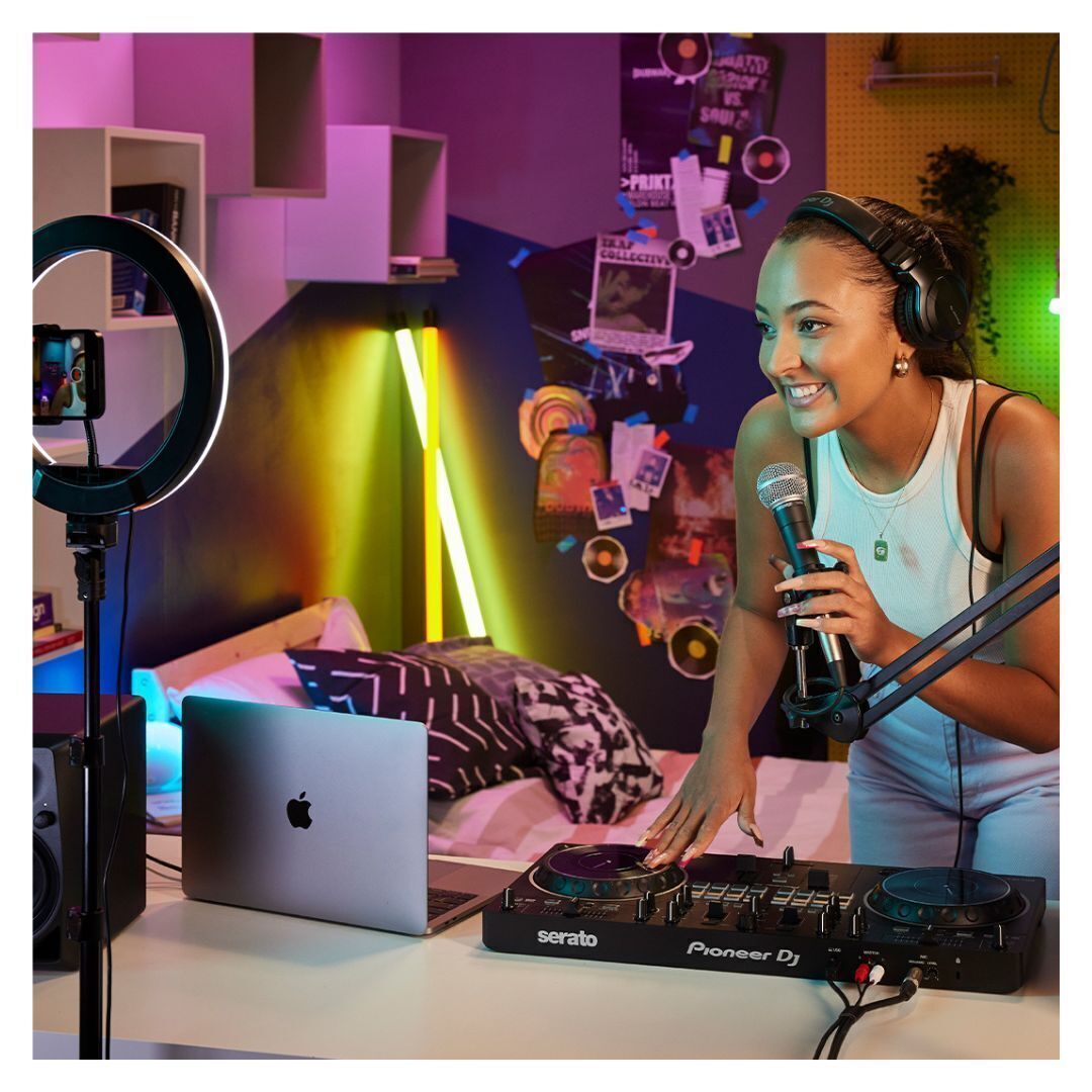 Pioneer DJ Scratch Style 2 Channel Black DJ Controller and Stand Bundle