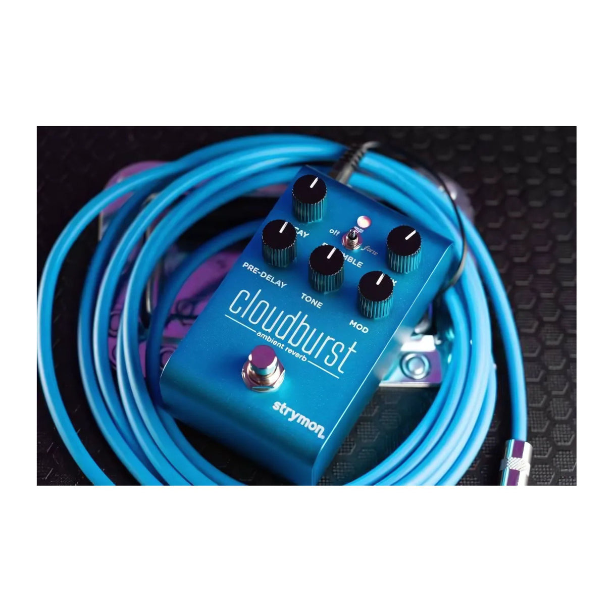 Strymon Cloudburst Ambient Reverb Pedal with Ensemble Engine and MIDI Control