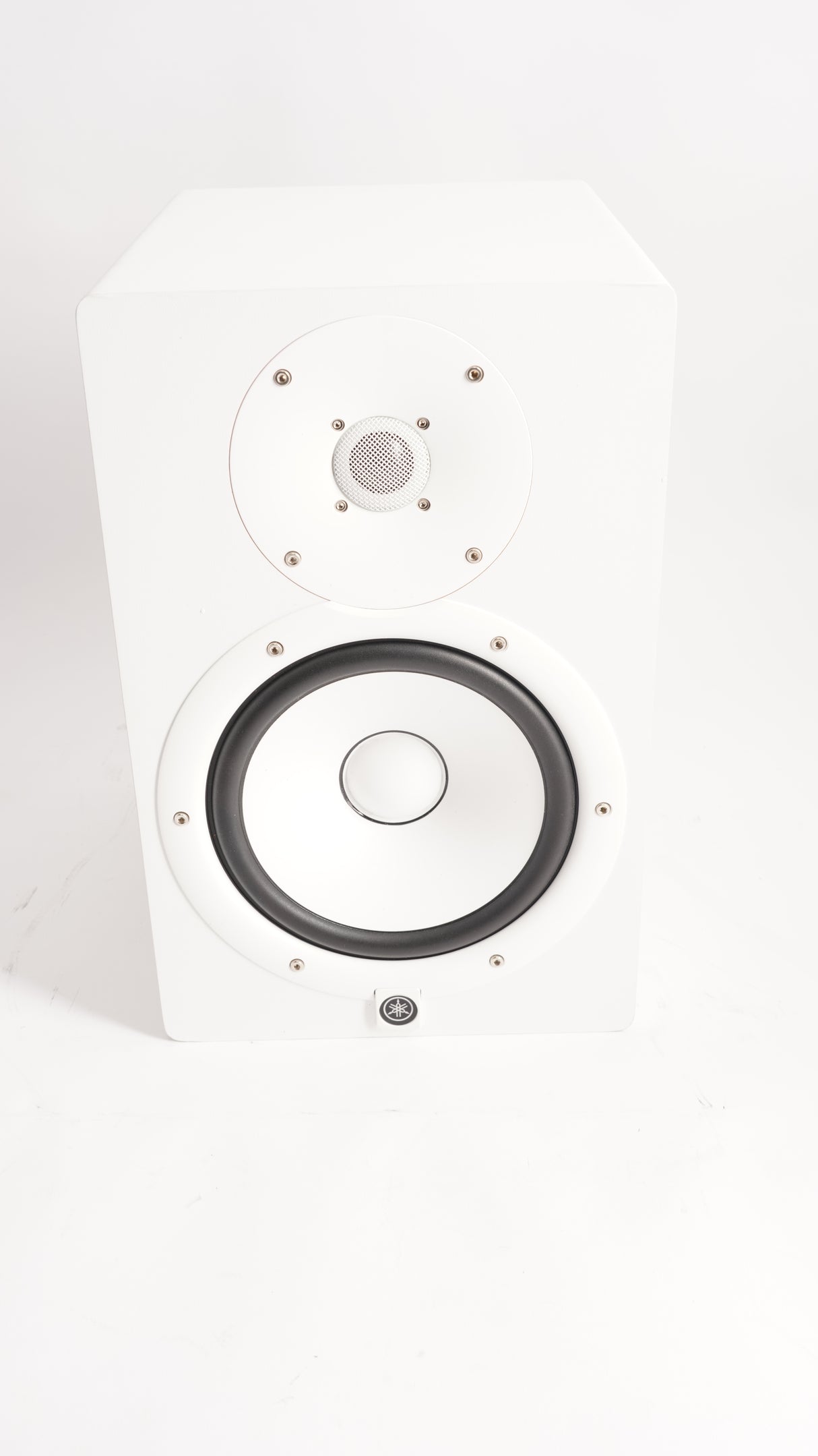 YAMAHA HS8 8-Inch Powered Studio Monitor (White) (Open Box)