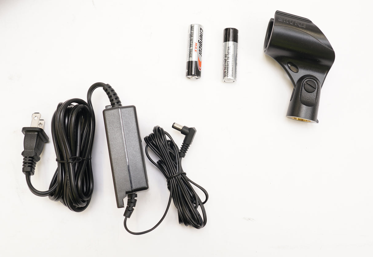Shure BLX24/SM58 H11 Frequency Band Simple Setup Wireless Microphone System (Used)