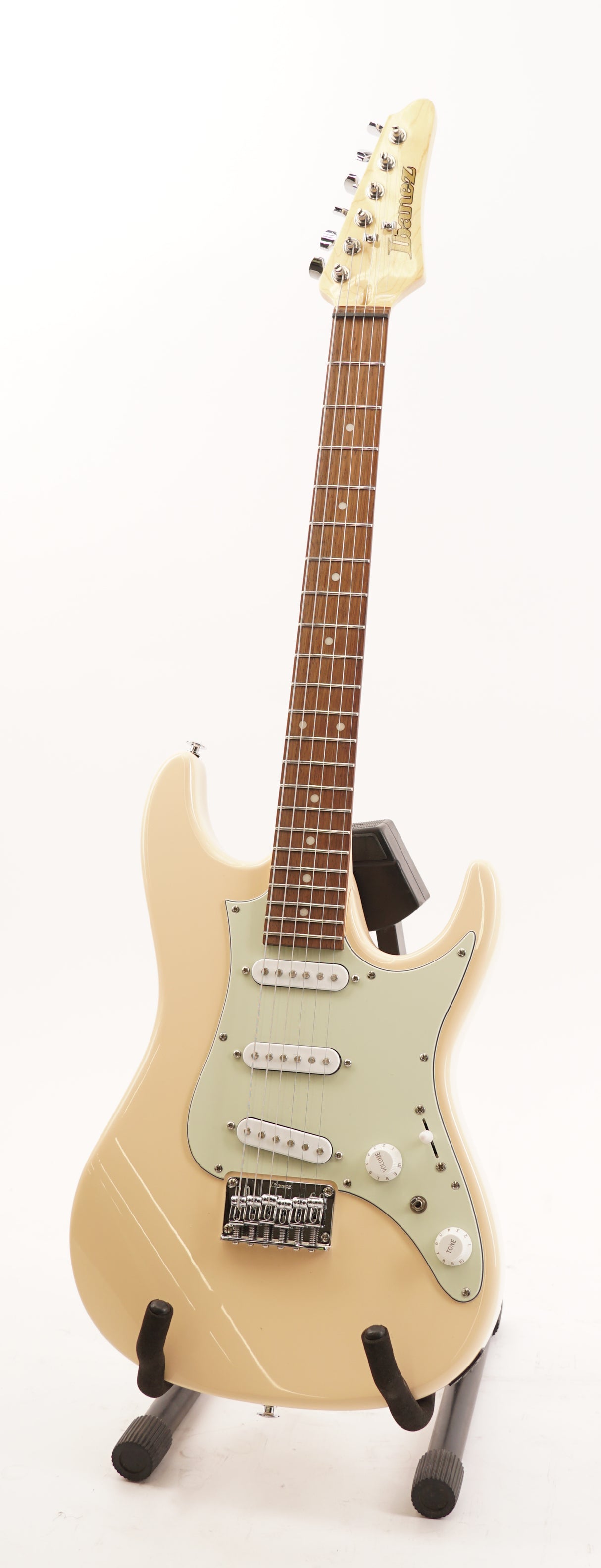 Ibanez AZES31 6-String Right-Handed Electric Guitar with All Access Neck Joint (Ivory) (Used)