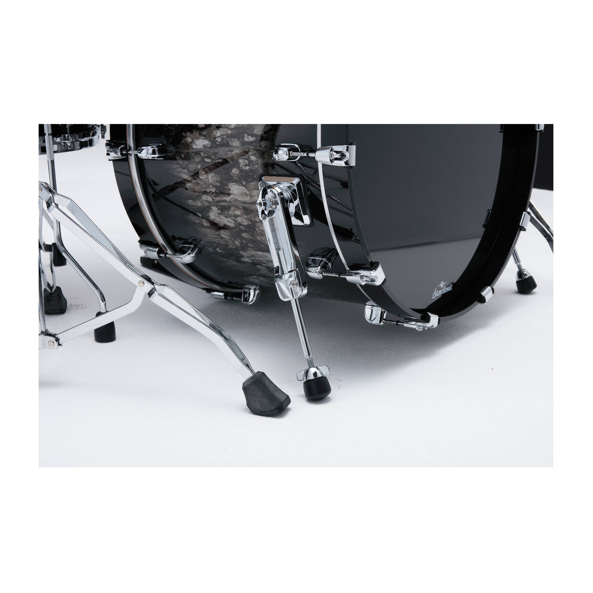 TAMA Starclassic Walnut/Birch 5-Piece Drum Set Shell Pack with 22-Inch Bass Drum
