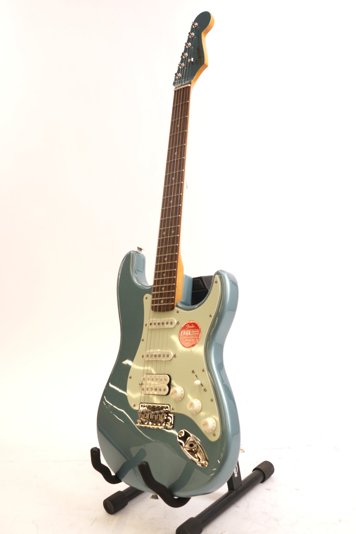Fender Squier Limited Edition Classic Vibe '60s Strat HSS (Ice Blue Metallic) (Used)