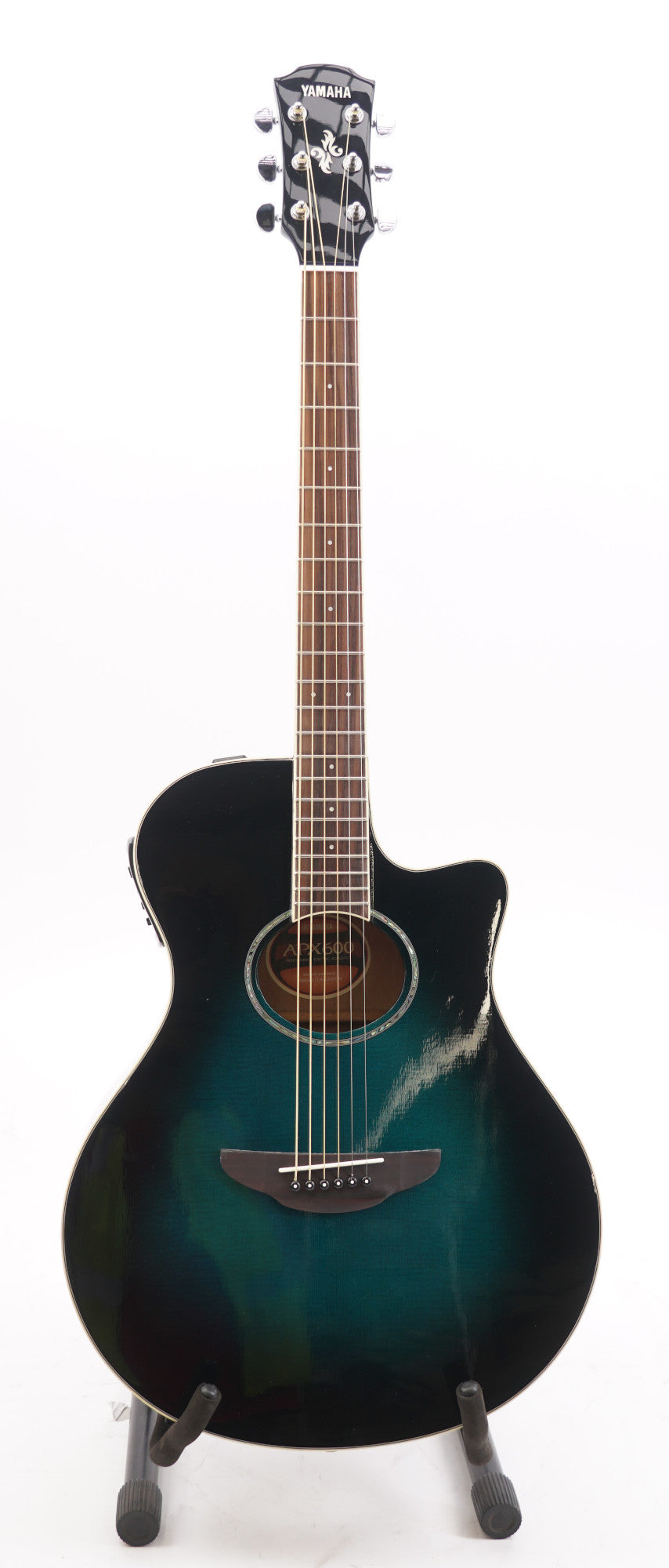 Yamaha APX600OBB Thinline Acoustic-Electric Guitar (Blue Burst) Bundle with Case (Used)