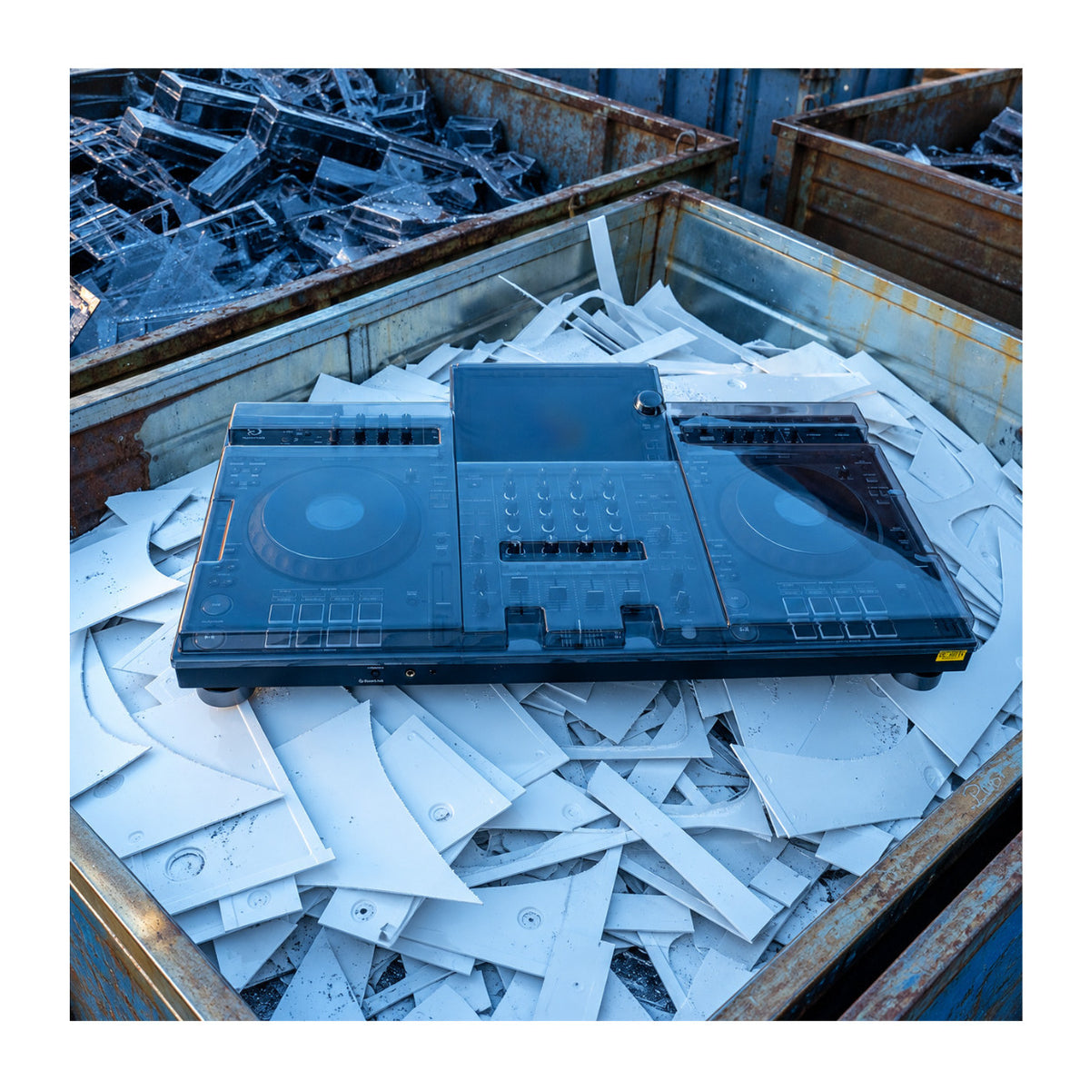 Decksaver AlphaTheta XDJ-AZ Protective Cover with Perfect Fit and Polycarbonate Shell (Smoked Clear)