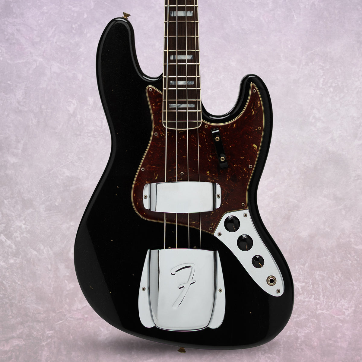 Fender Custom Shop 1966 Jazz Bass Journeyman Relic Guitar (Black)