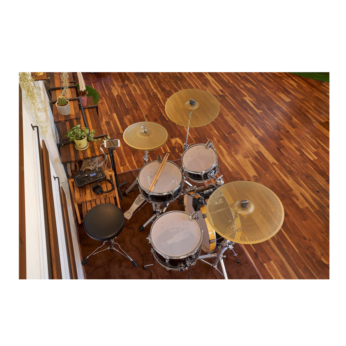 Yamaha SBP0F4H Stage Custom Hip 4-Piece Drum Shell Pack (Raven Black)