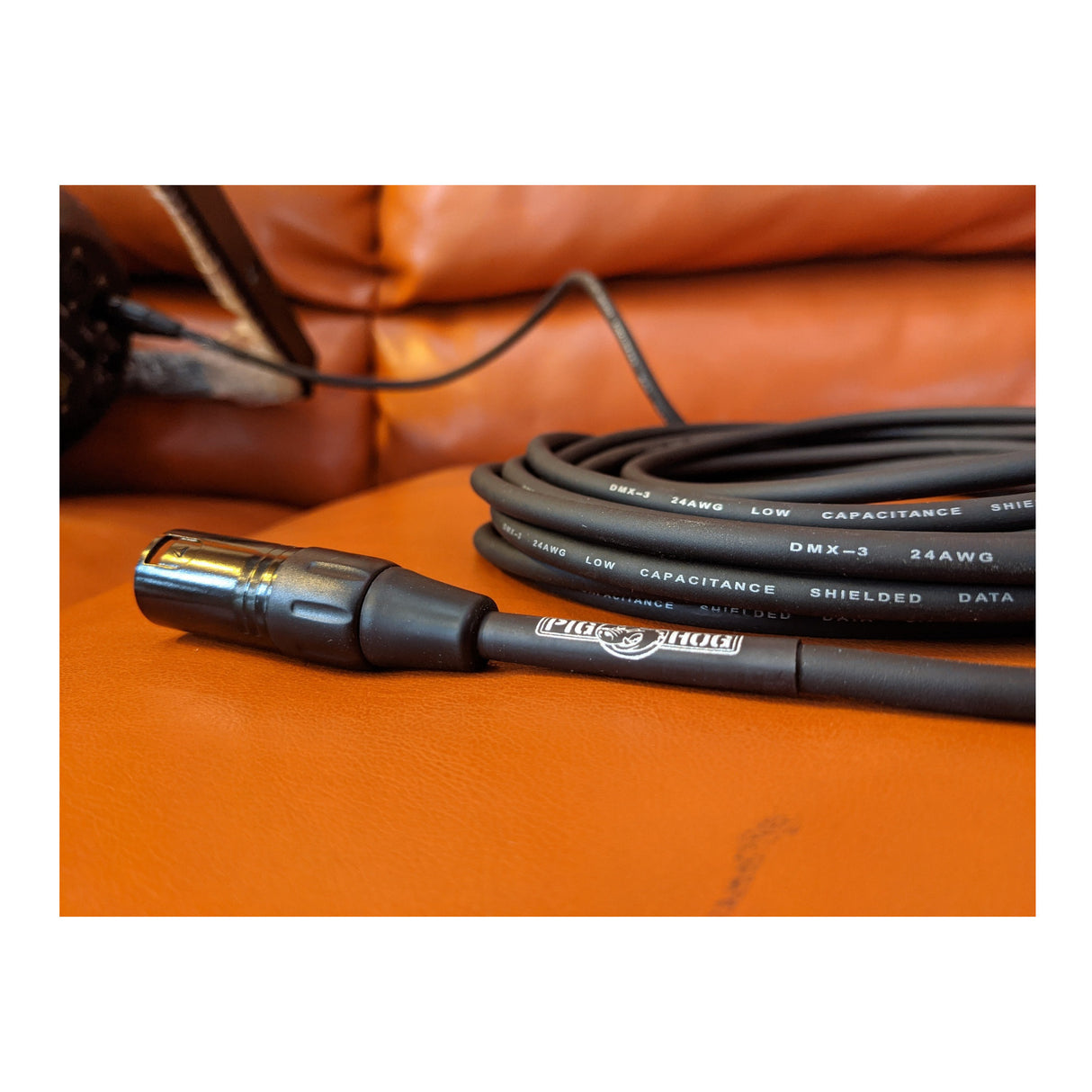 Pig Hog PHDMX25 3-Pin DMX Lighting Cable (Black, 25-Feet)