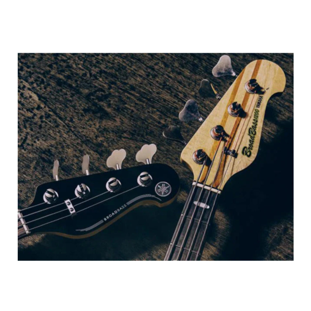 Yamaha BB235 BL 5 String Electric Bass Guitar (Rosewood Fingerboard, Black) (Open Box)