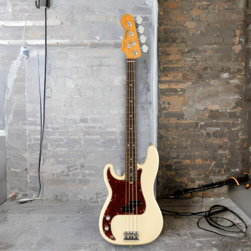 Fender American Professional II Bass 4-String Guitar Left-Handed (Olympic White)