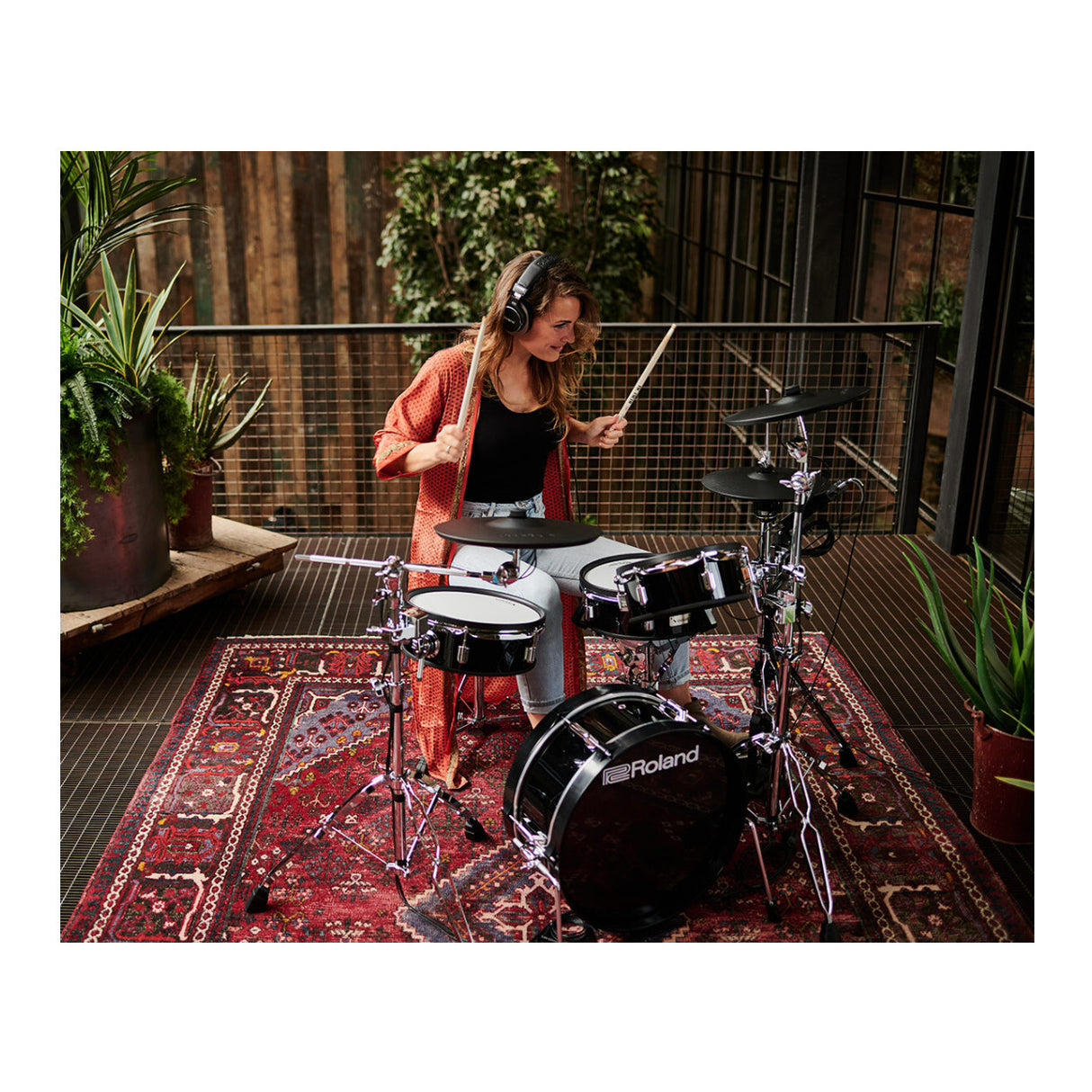 Roland VAD103 V-Drums Acoustic Drum Set with TD-07 Module
