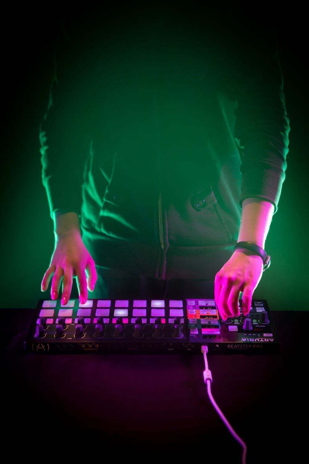 Arturia Beatstep Pro Black Edition + 14 CV/Gate Cable Kit