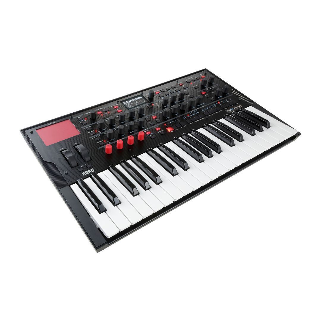 Korg modwave mkII Wavetable Synthesizer