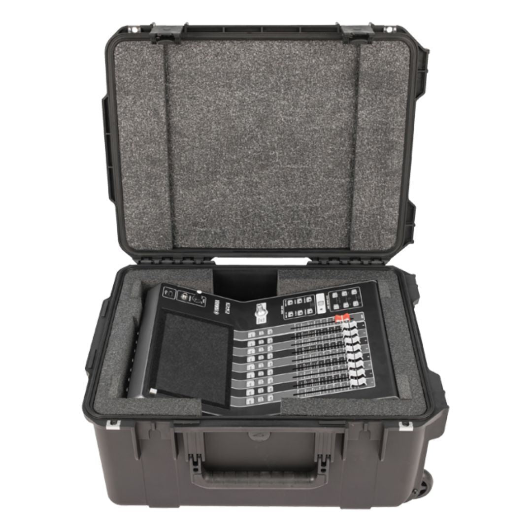 SKB 3i2015-10DM3 iSeries Yamaha DM3 Mixer Case