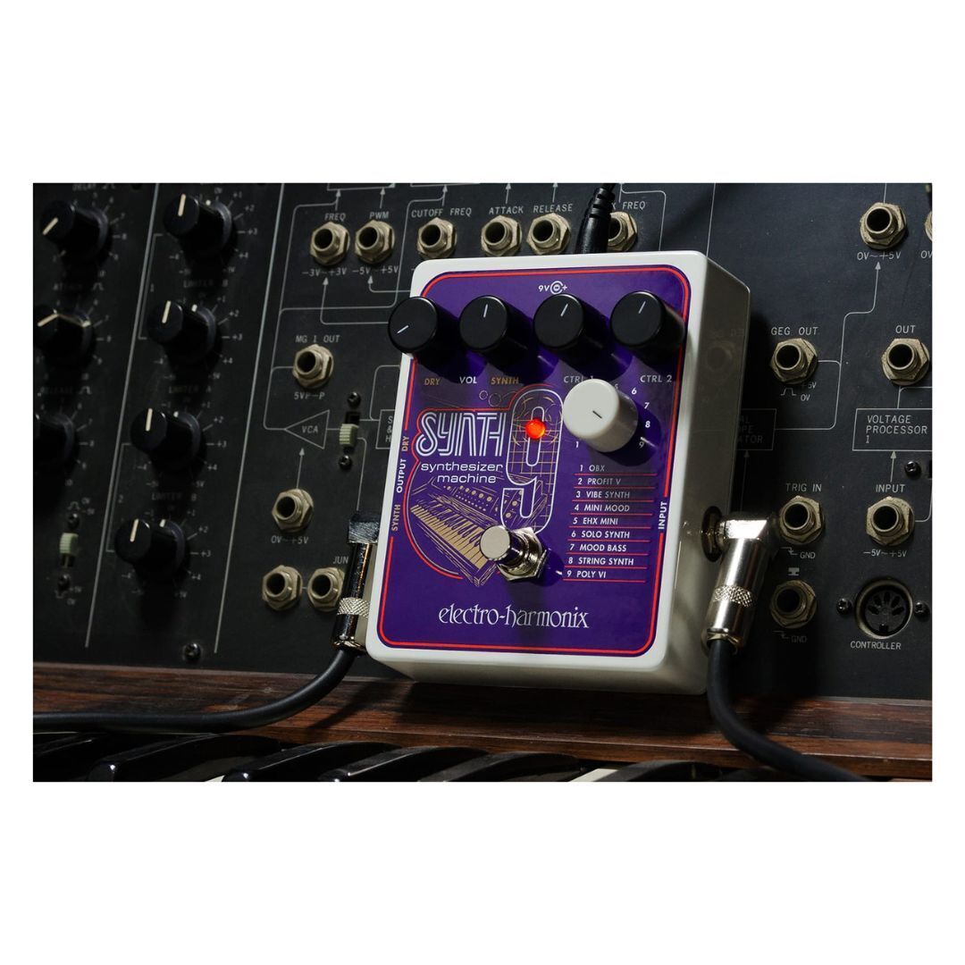 Electro-Harmonix Synth 9 Synthesizer Machine Effects Pedal With Power Supply