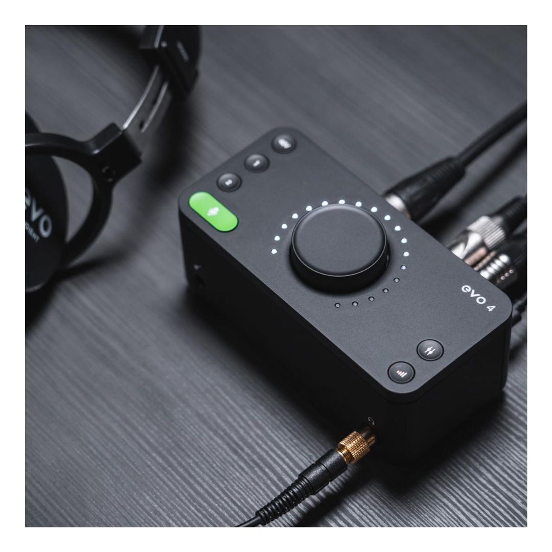 Audient EVO4SRB Start Recording Bundle with Audio Interface, Mic and Headphones